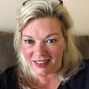 Meet your Posher, Christine